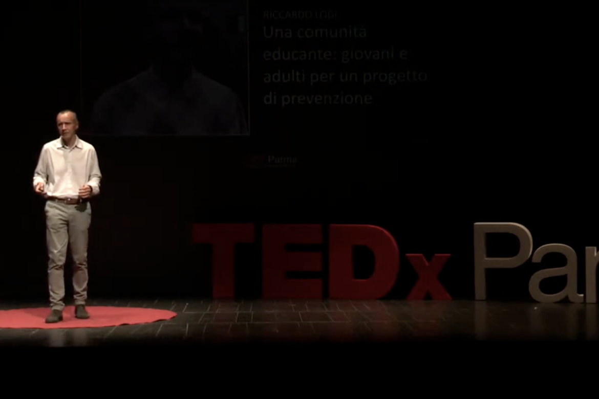 Una comunità educante